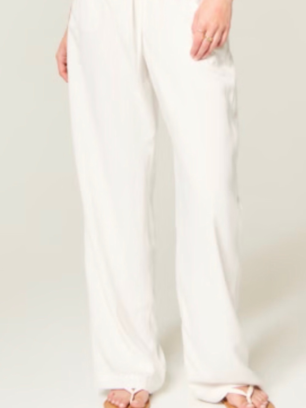 Hollister Wide-Leg Cream Pants
